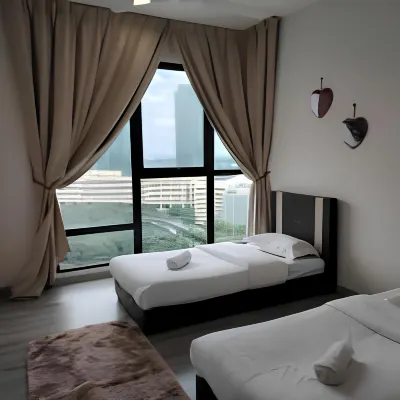MidValley MegaMall View Southkey Mosaic 2BR 2FREE By Natol - Apartments