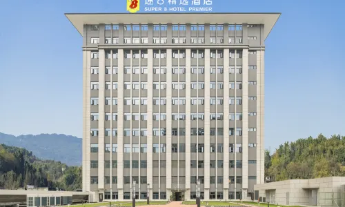 ​Super 8 Select Hotel