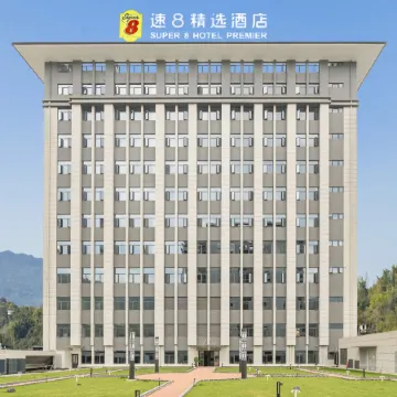 ​Super 8 Select Hotel