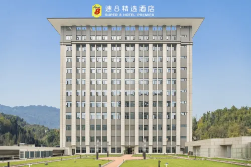 ​Super 8 Select Hotel Hôtels à : Baokang
