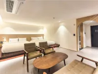 H avenue Hotel Jeonju Deokjin Отели рядом с достопримечательностью «Парк Токчин»
