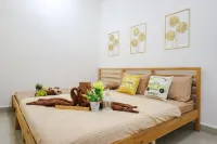 Cozy Homestay #IOI City Mall #Putrajaya #17 Pax Hotels in Puchong