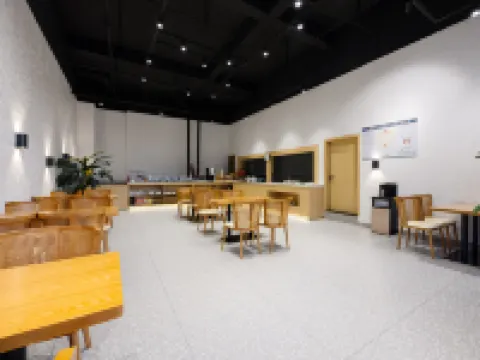 Qinghua Seaview Hotel Hoteles en Baoshan