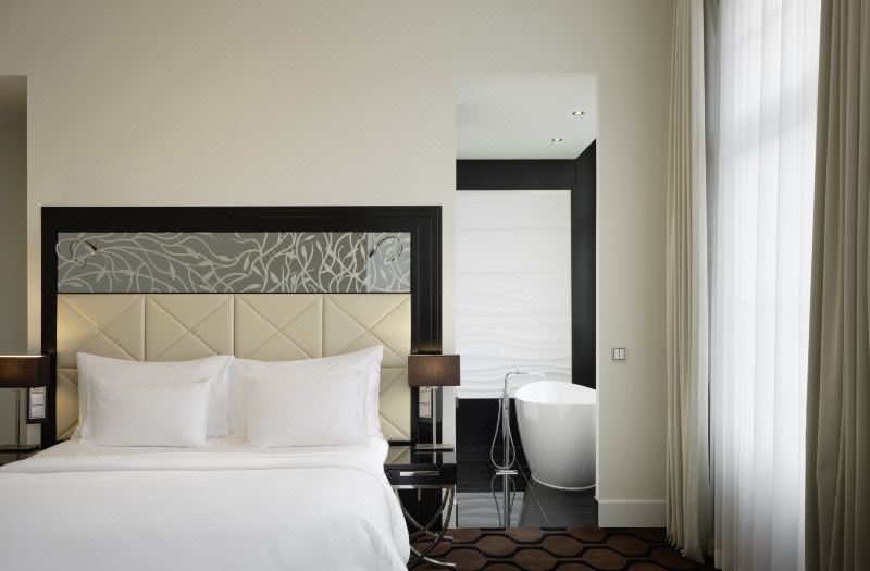 Roomers Berlin Steinplatz, Autograph Collection
