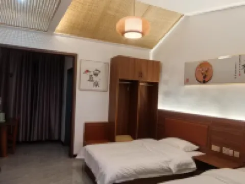 Mulei Hujia Quadrangle Inn Chinese Inn Các khách sạn ở Mori