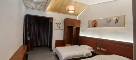 Mulei Hujia Quadrangle Inn Chinese Inn