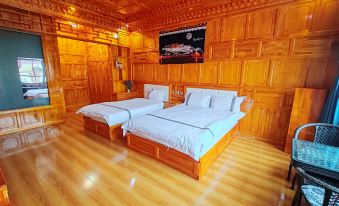 Zhuoni Qingke Xiang Residential Dormitory