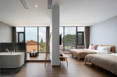 Shenju bieyuan Changxing Zhuhai Garden Holiday B & B Отели рядом с достопримечательностью «Xinsijunsuzhejunqu Memorial Hall»