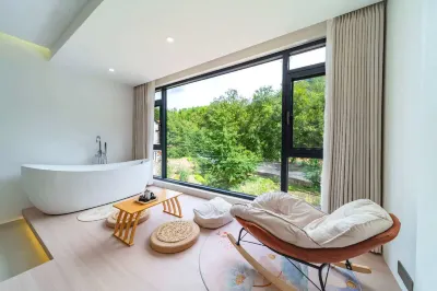 閒來碧溪·Hill Rest·輕奢度假美宿（涇縣水墨汀溪風景區店） 水墨汀溪風景區附近的飯店