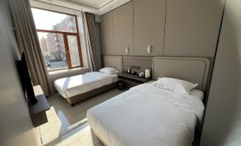 Xianghe Business Hotel