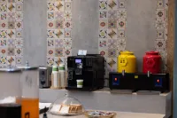 TRUE GO Hotel (Xi'an Zhonglou North Street Subway Station Store) - مطابخ