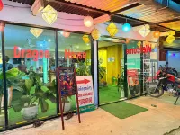 Golden Dragon House Vang Vieng Hotels in 