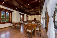 Yixiang Pavilion boutique