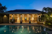 La Berceuse Resort and Villa Nusa Dua by Taritiya Collection - Romantic
