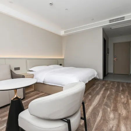 Yazhu Light Luxury Hotel