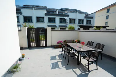 Yishui Yiju Chayin Hotel