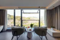 mountain hike - bar