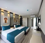 Sky Luxe Hotel