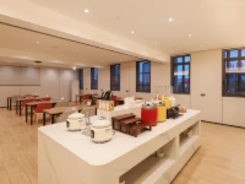 清沐·尚酒店（含山華陽西路國本大市場店） 含山酒店