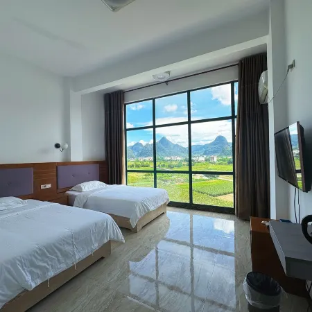 Yangshuo Siqian Inn (Yulonghe Bamboo Pai Drifting Jinlongqiao Wharf)