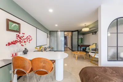 Traveler Homestay (Kazimen Subway Station Lvguo Vientiane Douhui) Hotels near Nanjing Jade Museum