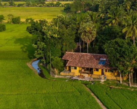 Kirindi Paddy Isle Hotels in Gampaha