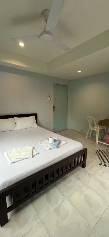 ห้องพัดลมเตียงใหญ่
