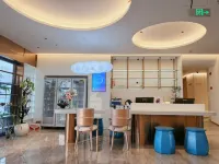Kaiying City Hotel (Suzhou North High-Speed Railway Station Wuyue Plaza)