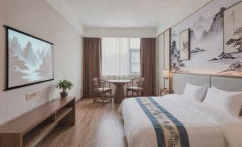 Gelan Manlv Hotel (Nanchang Honggutan Wanda Cuiyuan Road Subway Station)