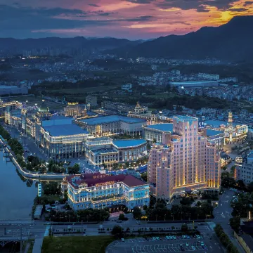 Hengdian Inxi Li Hotel (Circus City Branch)