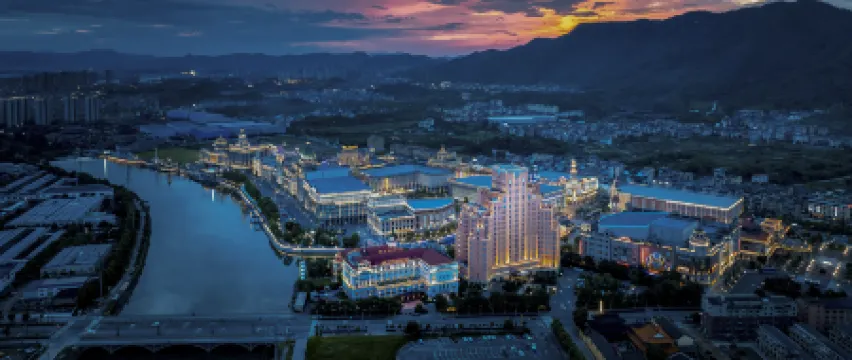 Hengdian Inxi Li Hotel (Circus City Branch)