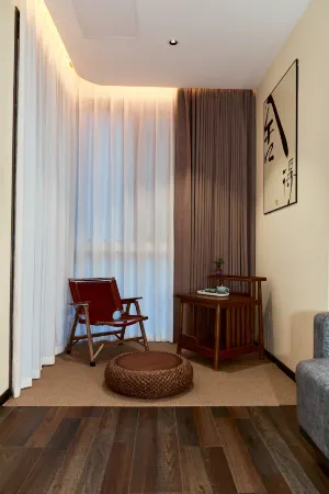 Yue Courtyard (Bengbu High-Speed Rail South Station) Отели рядом с достопримечательностью «Anhui Vocational College of Electronics and Information Technology»