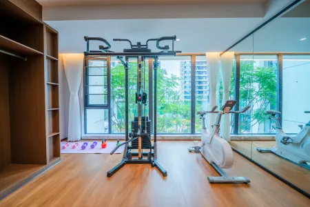 Yibin Ruijing Boutique Hotel (Sanjiangkou CBD · Changjiang Mansion Branch) Отели рядом с достопримечательностью «Chengdu College of Sichuan Foreign Studies University (Yibin Campus)»