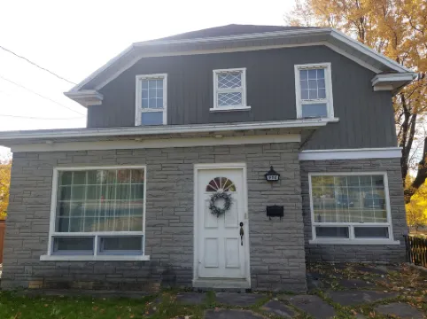 930R-T1 The Old House