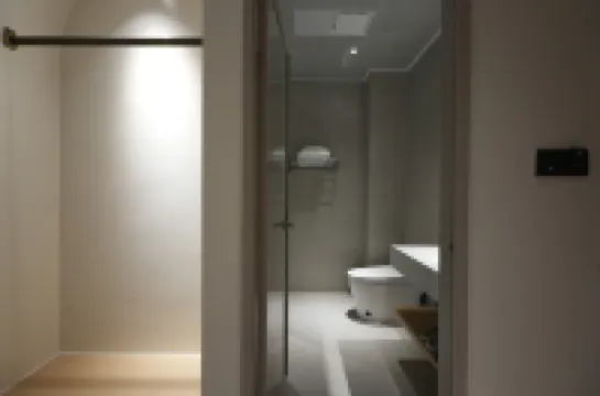 Mile Heyuan Elegant Residence (Dongfeng Yun Town Mile High-Speed Railway Station)