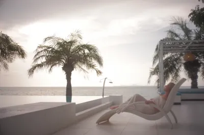 Pure Sunset Beach - By Mikihollick Hotels in Na Jomtien