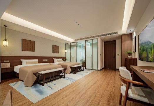 넓고 쾌적한 객실 내부