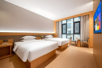 Yunji Smart Hotel (Wanda Store, Bund) Hotels near Qujing Normal University