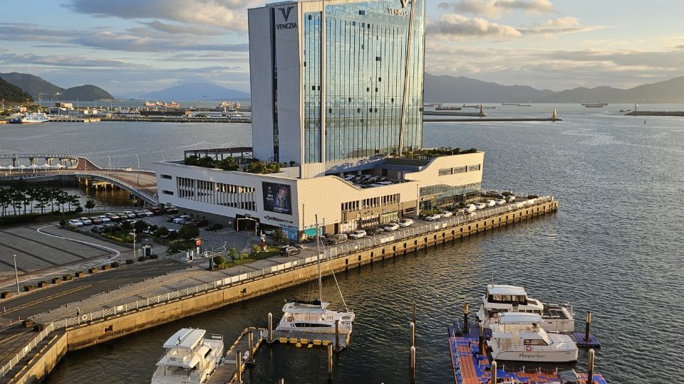 Yeosu Venezia Hotel & Suite
