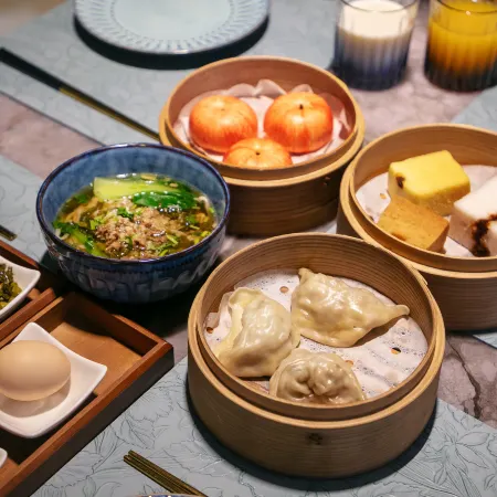 Qian Shan · M⁺ Homestay