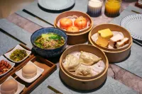 Qian Shan · M⁺ Homestay - breakfast
