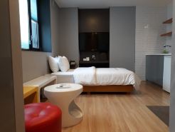 Grid Inn Hotel