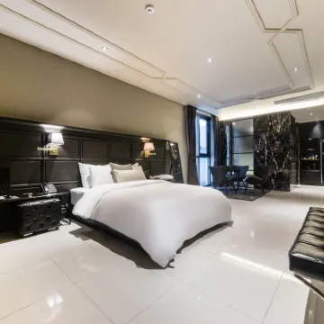 Hotel Vow Hotels near Gyesan Station