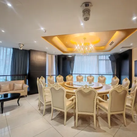 Wweixin Ruifeng Hotel