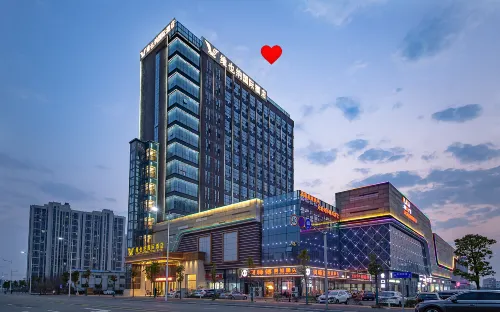 Vienna International Hotel (Shishou Caizhi Cultural Plaza Branch) Hotels in Shishou