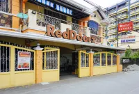 紅門飯店-拉卡薩賓館前紅門飯店-塔瑪林街安吉利斯市 住宿飯店