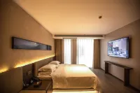 Yuanshe Hotel (Fugou Phoenix Terrace East Street)