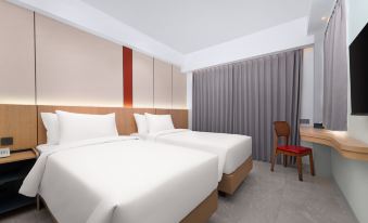 MAXONE Batam