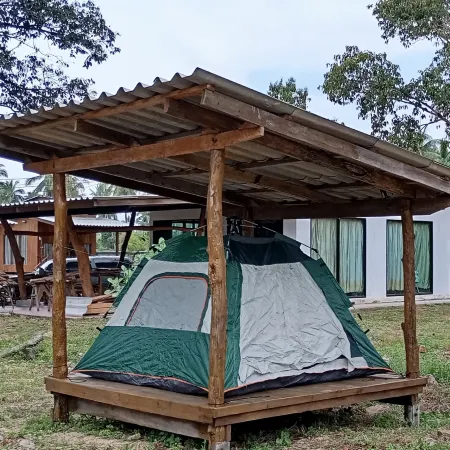 Wood Cabin by the bay, Awnon Beach Resort @TTC