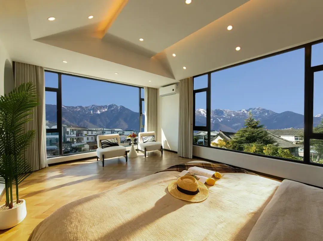 Qiuyue S Bay Light Luxury Homestay - Dali